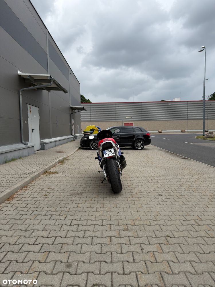 Honda CBR - 4