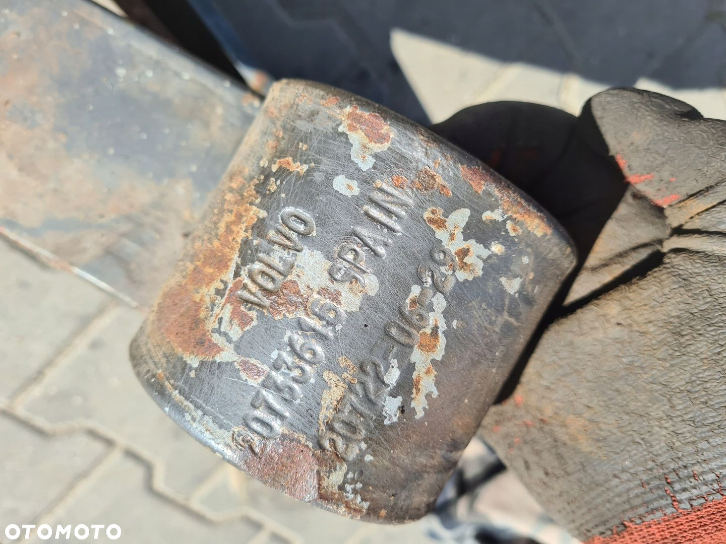 RESOR PRZÓD PRZEDNI 2 PIÓRA 9 CM VOLVO FE 06- EURO 5 - 4