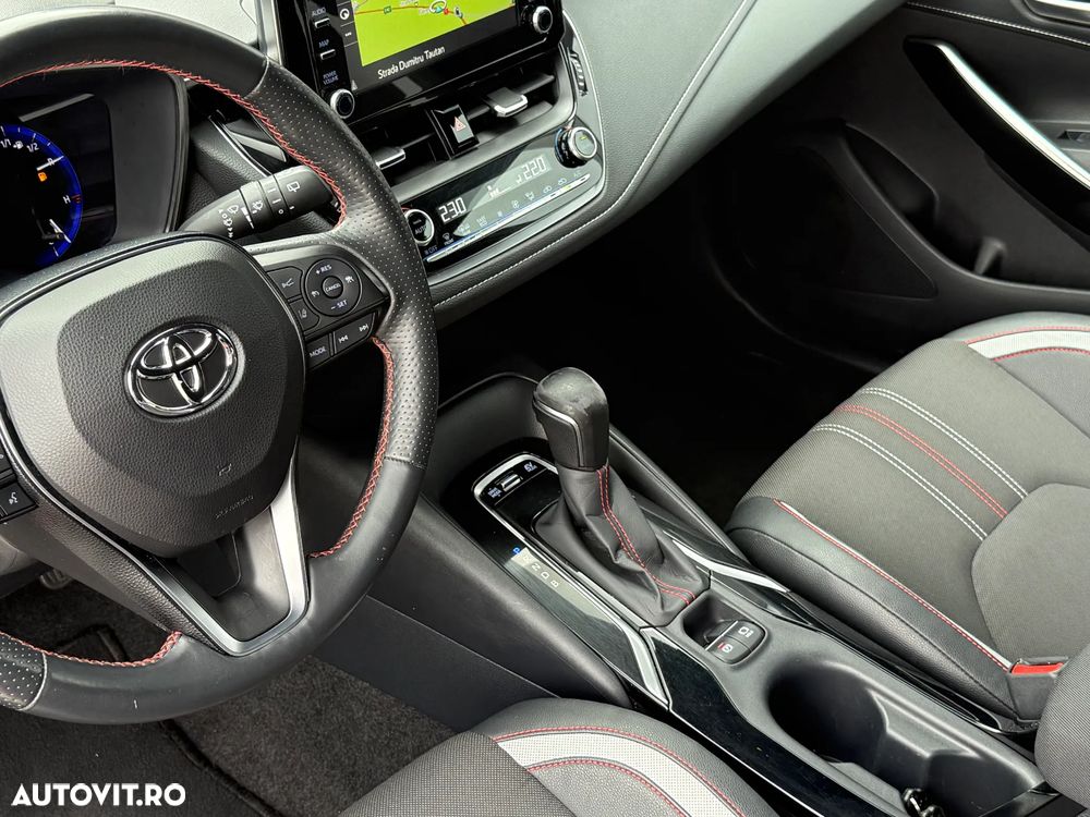 Toyota Corolla 1.8 HSD Dynamic GR Sport - 15