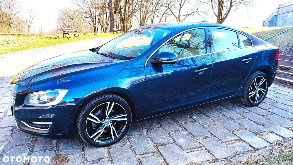 Volvo S60 D4 Drive-E Momentum - 13