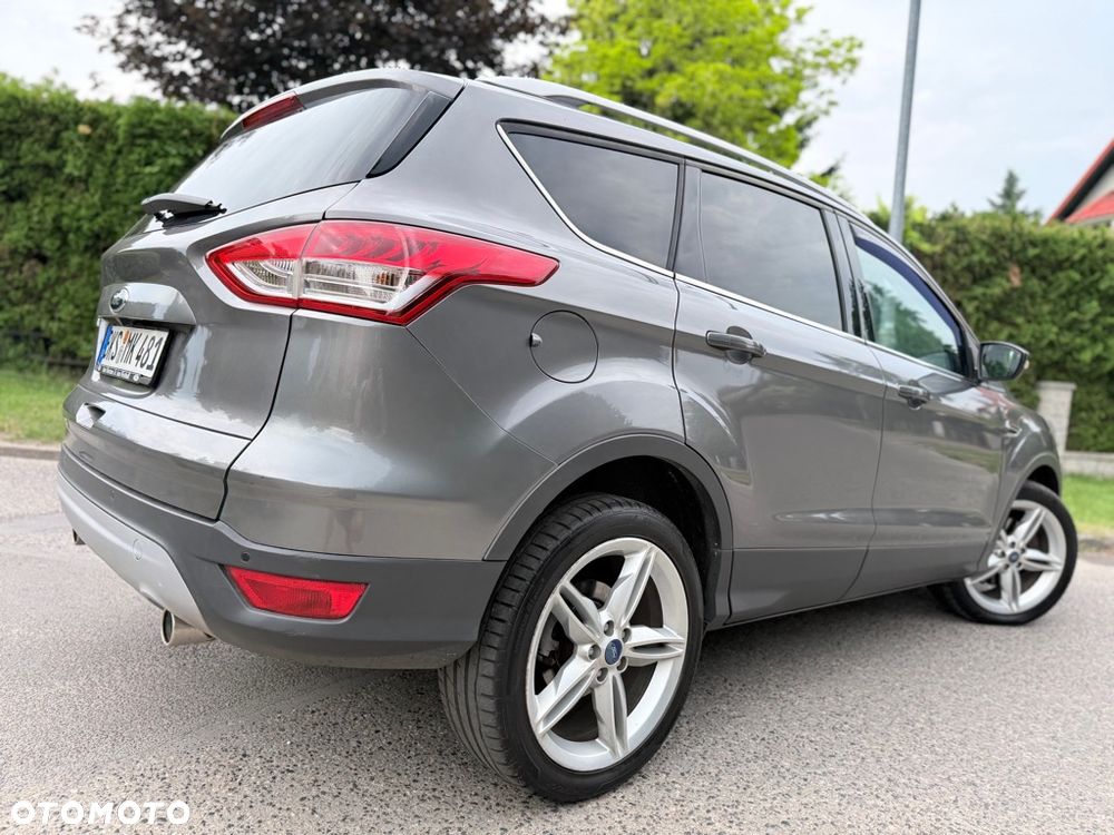 Ford Kuga 2.0 TDCi 4x4 Titanium - 17
