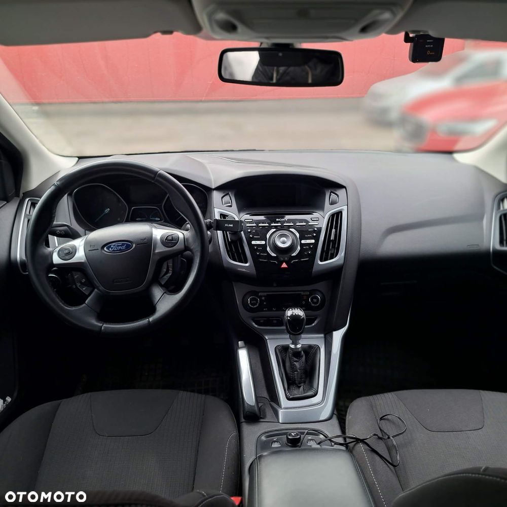 Ford Focus 1.6 EcoBoost Titanium - 6