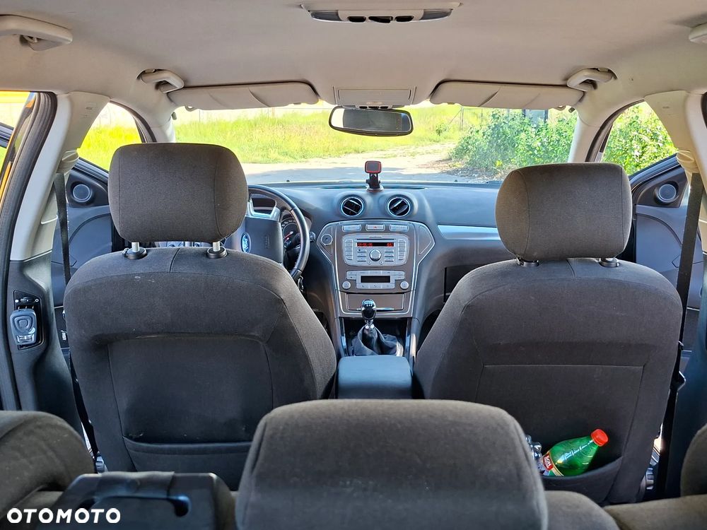 Ford Mondeo 2.0 TDCi Gold X - 18