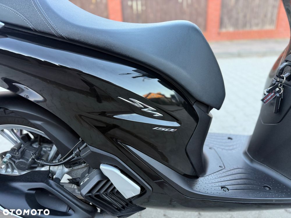 Honda SH - 9