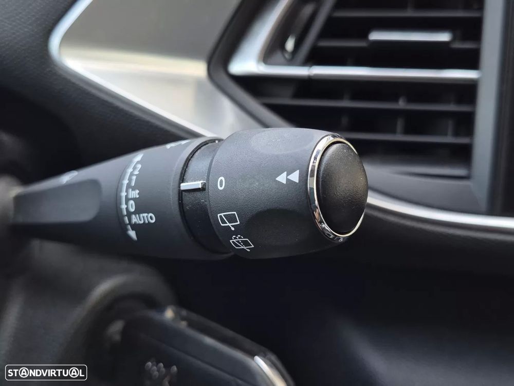 Peugeot 308 SW 1.6 BlueHDi Allure J17 - 18
