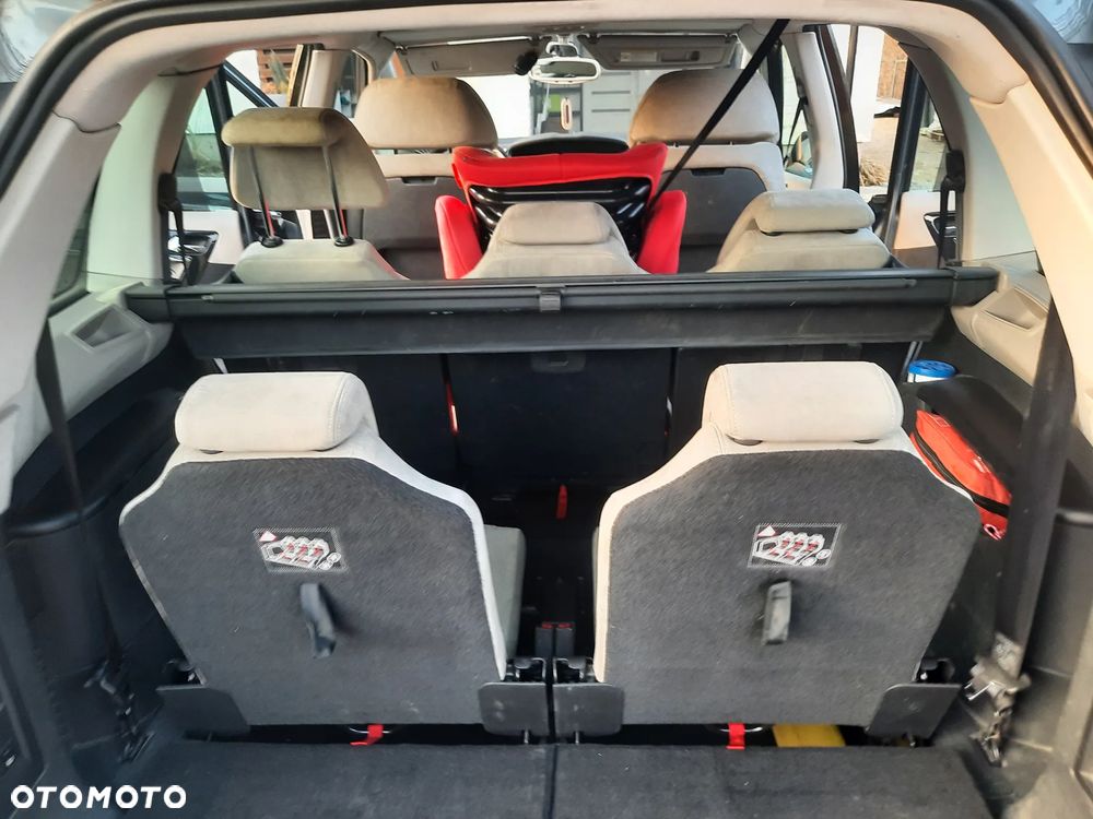 Citroën C4 Grand Picasso 2.0 16V EGS6 Exclusive - 26