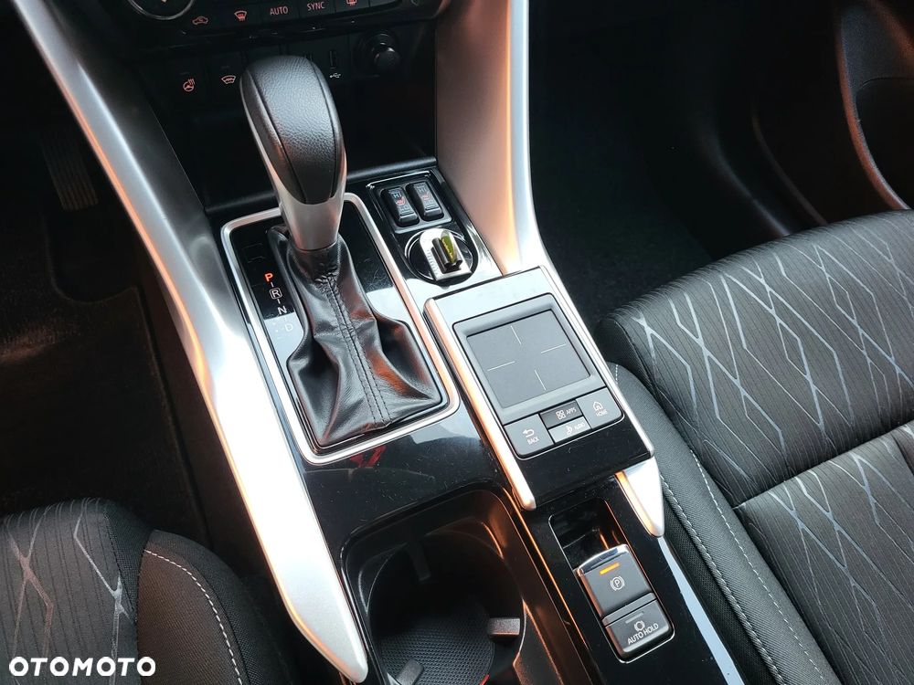 Mitsubishi Eclipse Cross 1.5 T-MIVEC 2WD CVT Diamant+ - 29