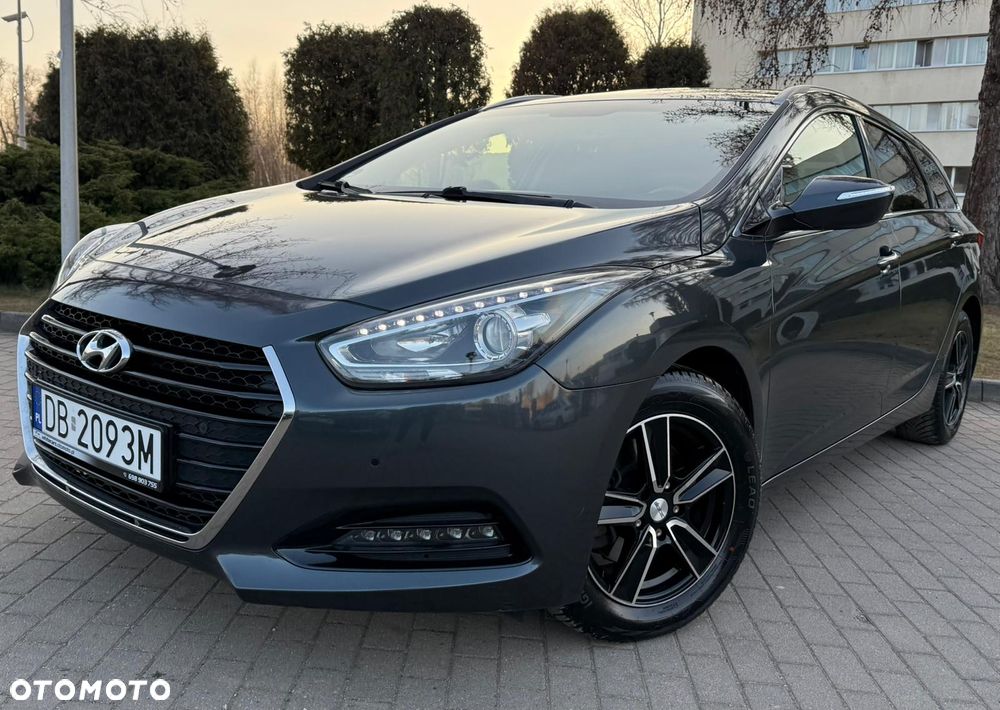 Hyundai i40 1.6 GDI Comfort + - 16