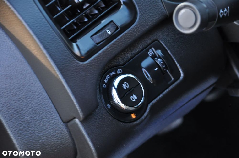 Opel Insignia 2.0 CDTI ecoFLEX Start/Stop Innovation - 25