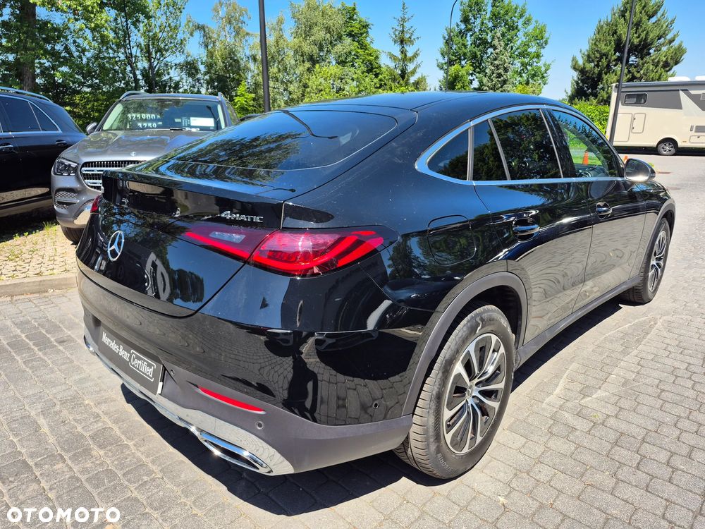 Mercedes-Benz GLC - 12