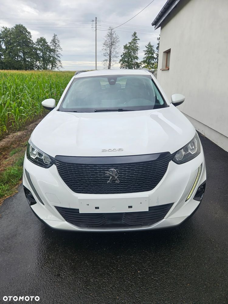 Peugeot 2008 BlueHDi 100 STOP & START Style - 3