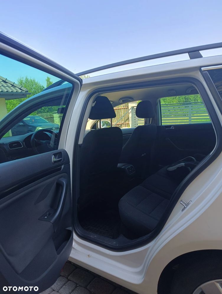 Volkswagen Golf 1.6 TDI BlueMotion Technology Comfortline - 10