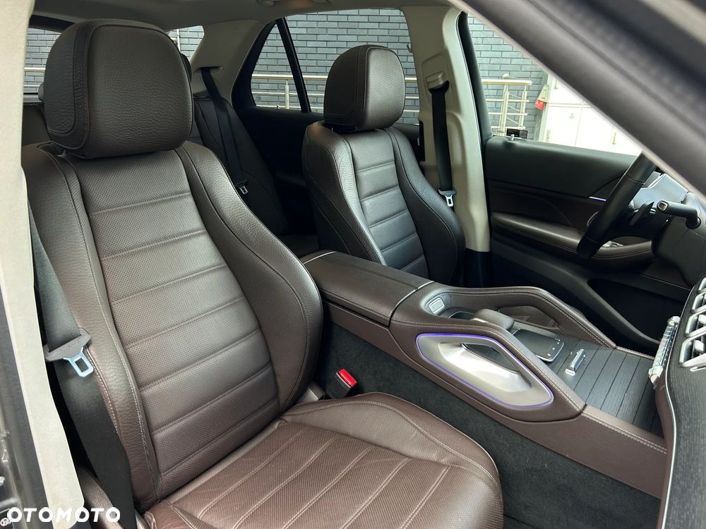 Mercedes-Benz GLE 450 4Matic 9G-TRONIC AMG Line - 13