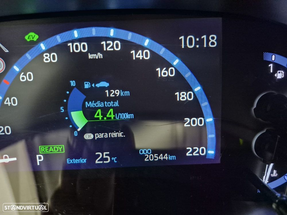 Toyota Yaris Cross 1.5 HDF Comfort Plus - 28