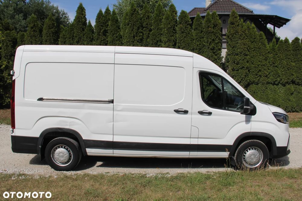 Maxus DELIVER 9 - 6