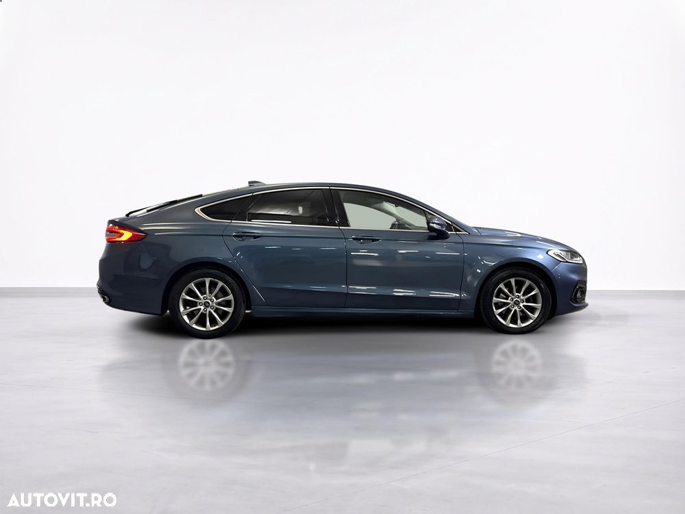 Ford Mondeo - 7