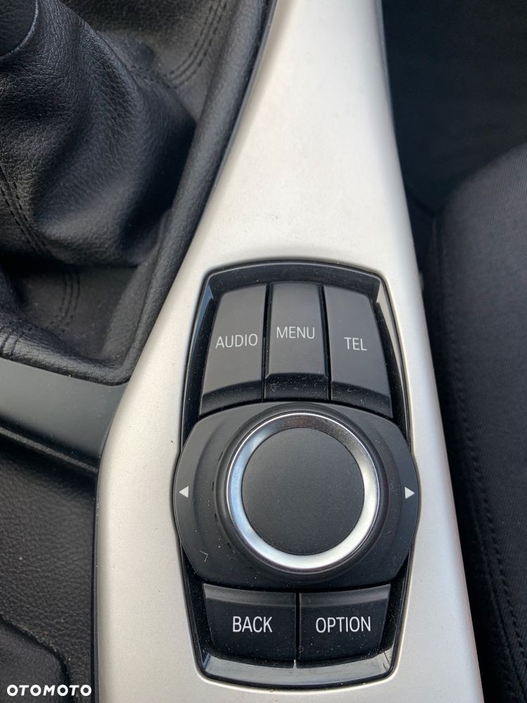 BMW Seria 1 - 29