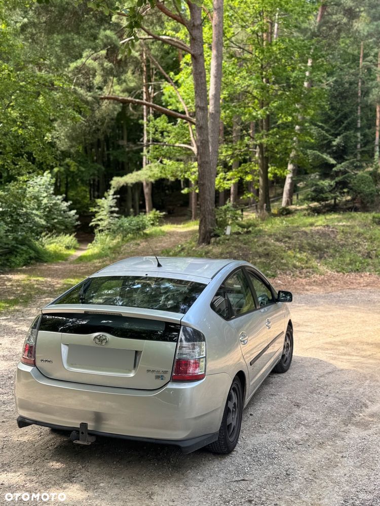 Toyota Prius 1.5 VVT-i Prestige - 6