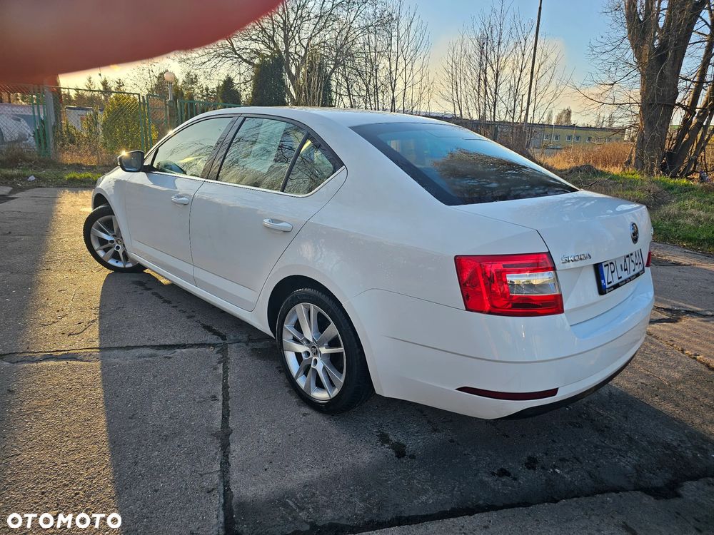 Skoda Octavia 2.0 TDI Style - 9