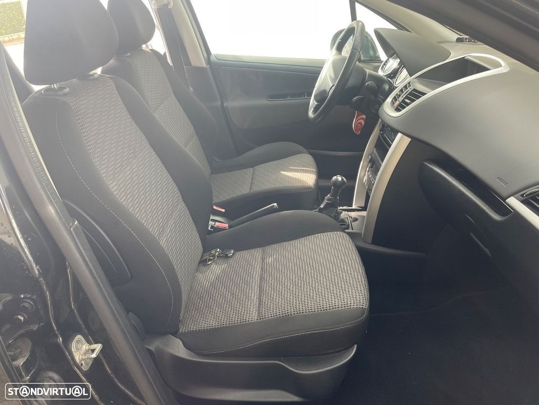 Peugeot 207 1.4 16V Active - 18