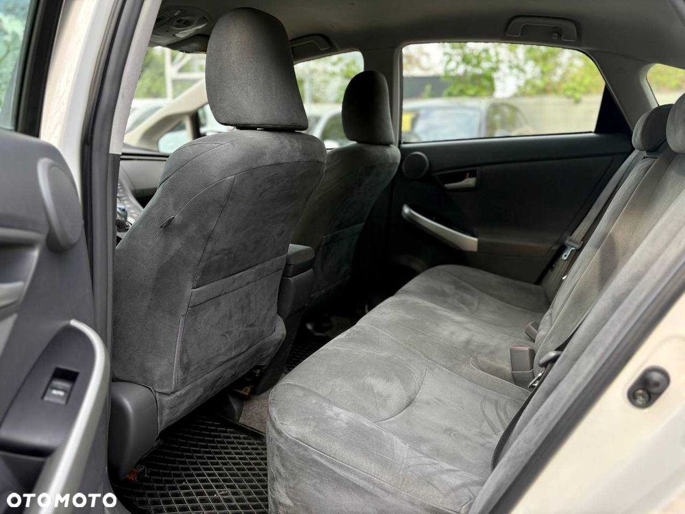 Toyota Prius - 7