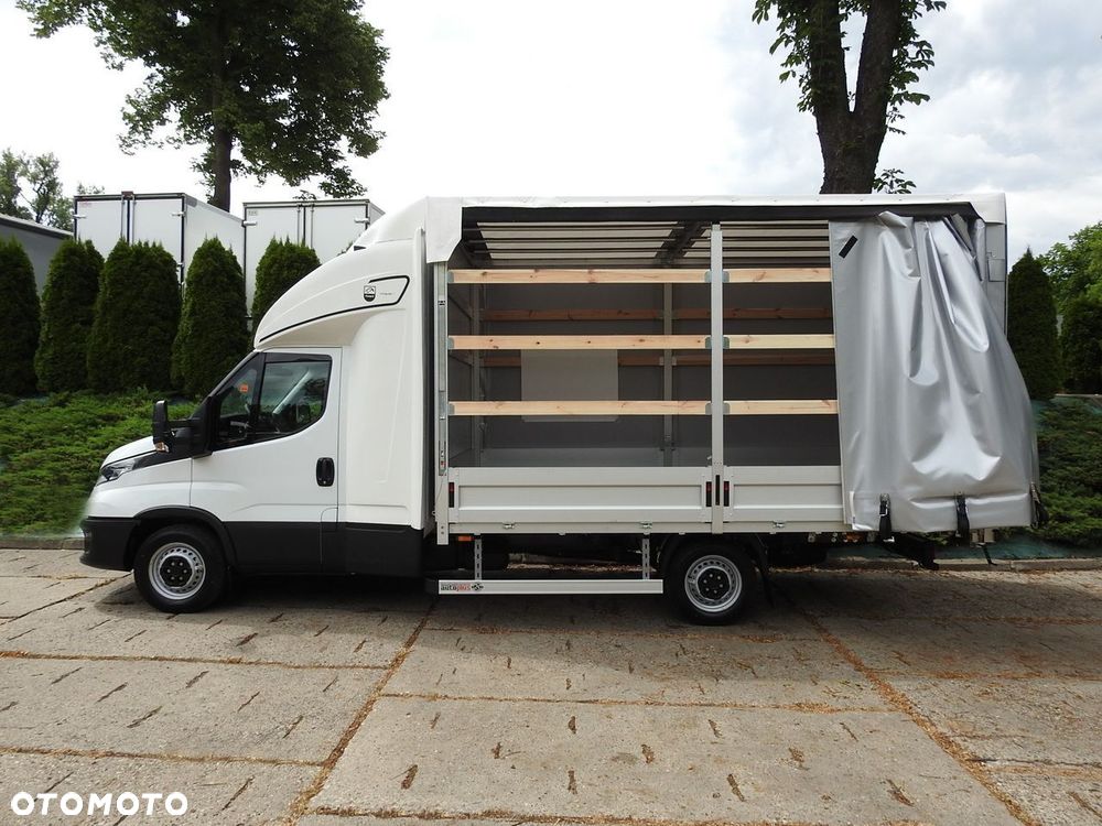 Iveco DAILY 35S18 NOWY PLANDEKA WEBASTO KLIMATYZACJA TEMPOMAT ASO  180KM - 9