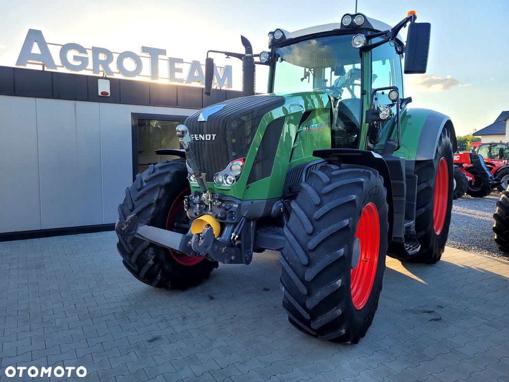 Fendt 824 VARIO Profi Plus SCR - 16