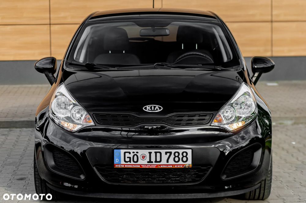 Kia Rio 1.2 Dream Team Edition - 13