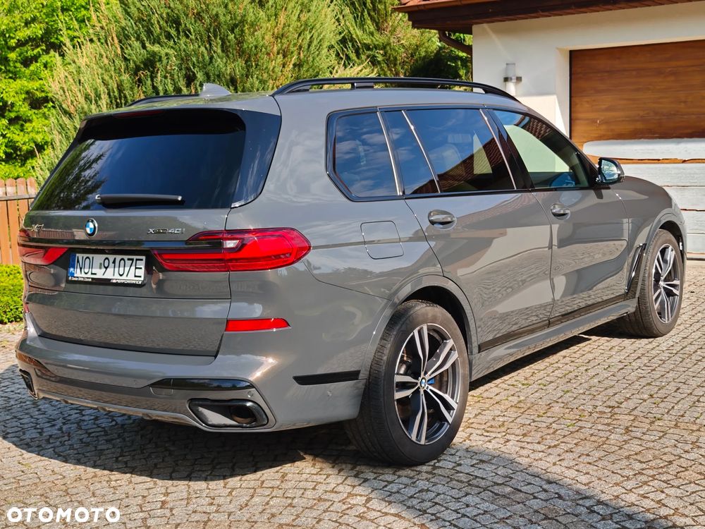 BMW X7 xDrive40i sport - 33