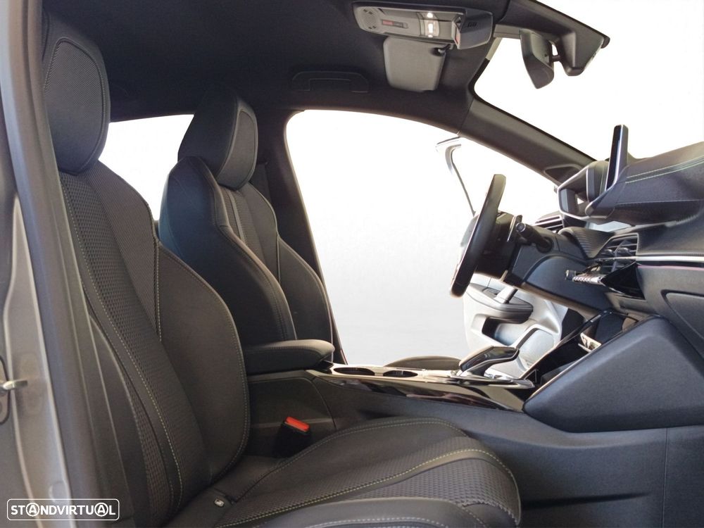 Peugeot 208 PureTech 130 EAT8 GT Pack - 23