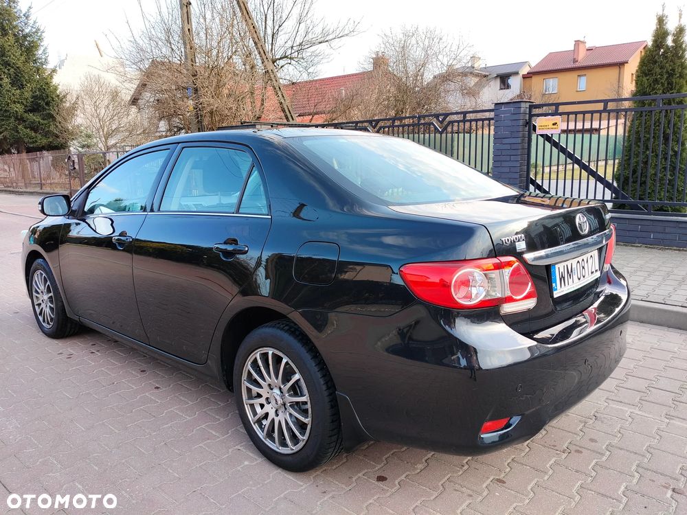 Toyota Corolla 1.6 Premium - 4