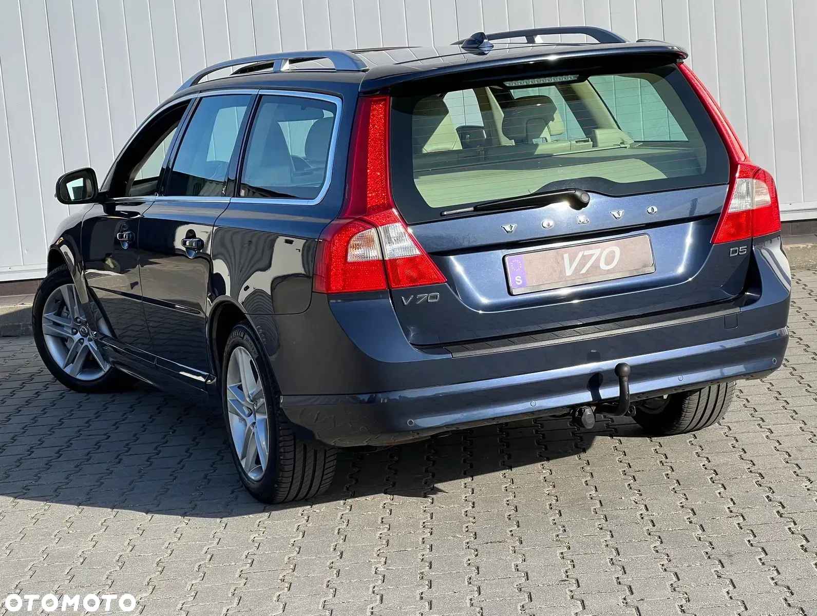 Volvo V70 D5 Summum - 4