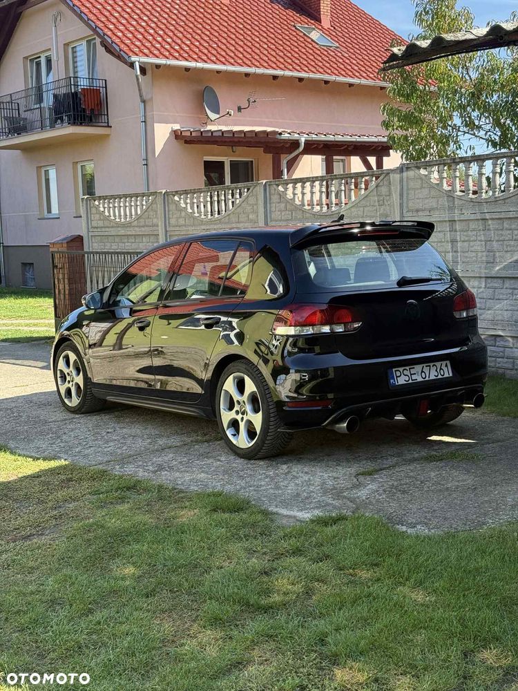 Volkswagen Golf 2.0 GTI - 31