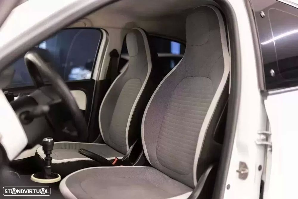 Renault Twingo ENERGY TCe 90 Dynamique - 18