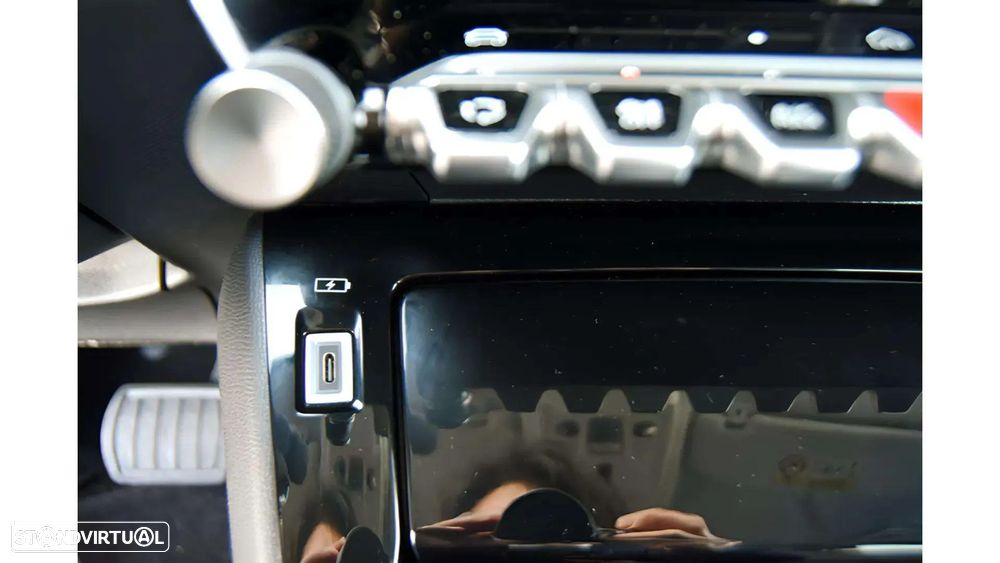 Peugeot 208 1.2 Hybrid Allure e-DCS6 - 21