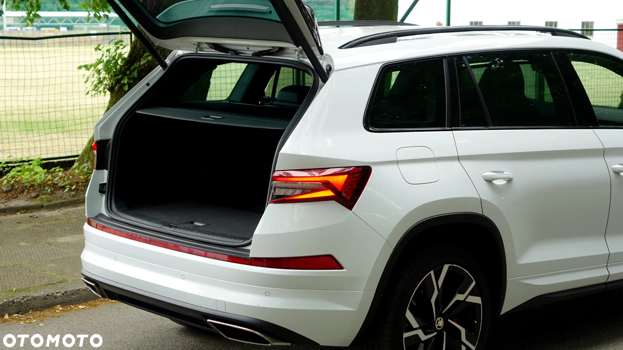 Skoda Kodiaq 2.0 TSI 4x4 RS DSG 7os - 34