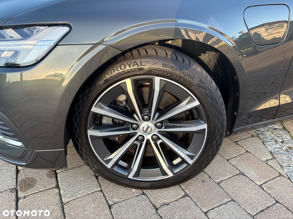 Volvo V60 T6 AWD Plug-In Hybrid Inscription - 8