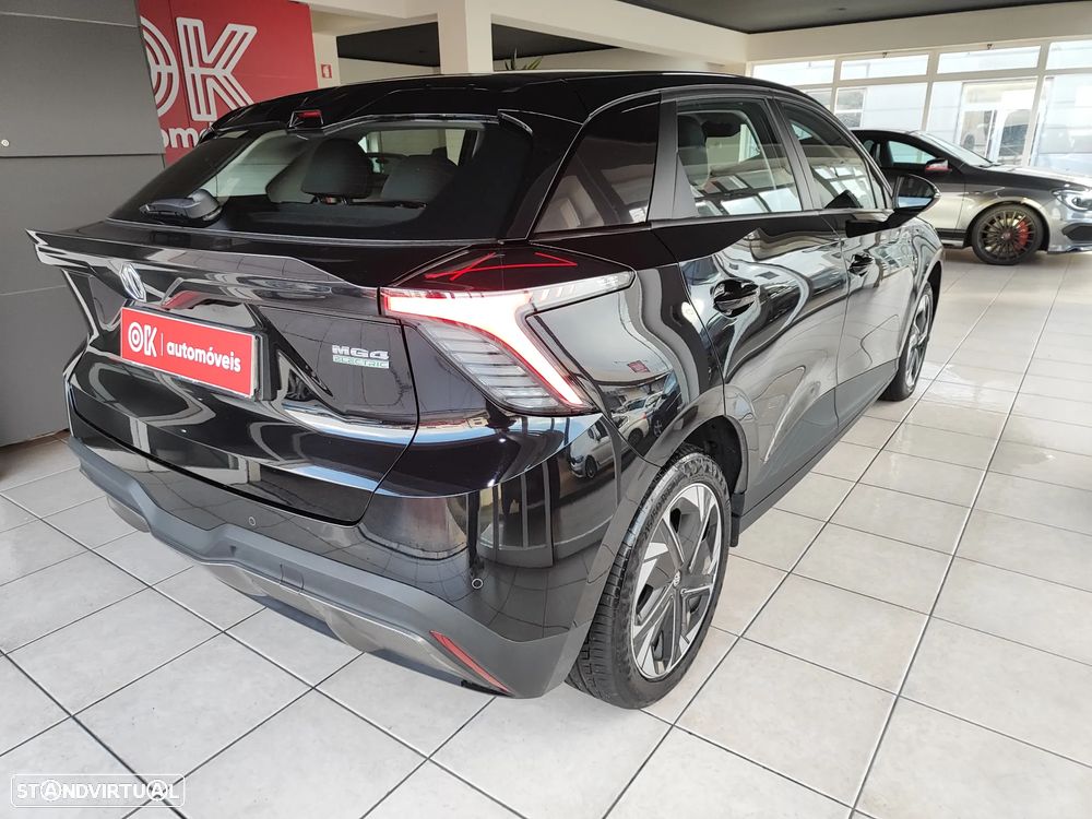 MG MG4 64 kWh Comfort - 12