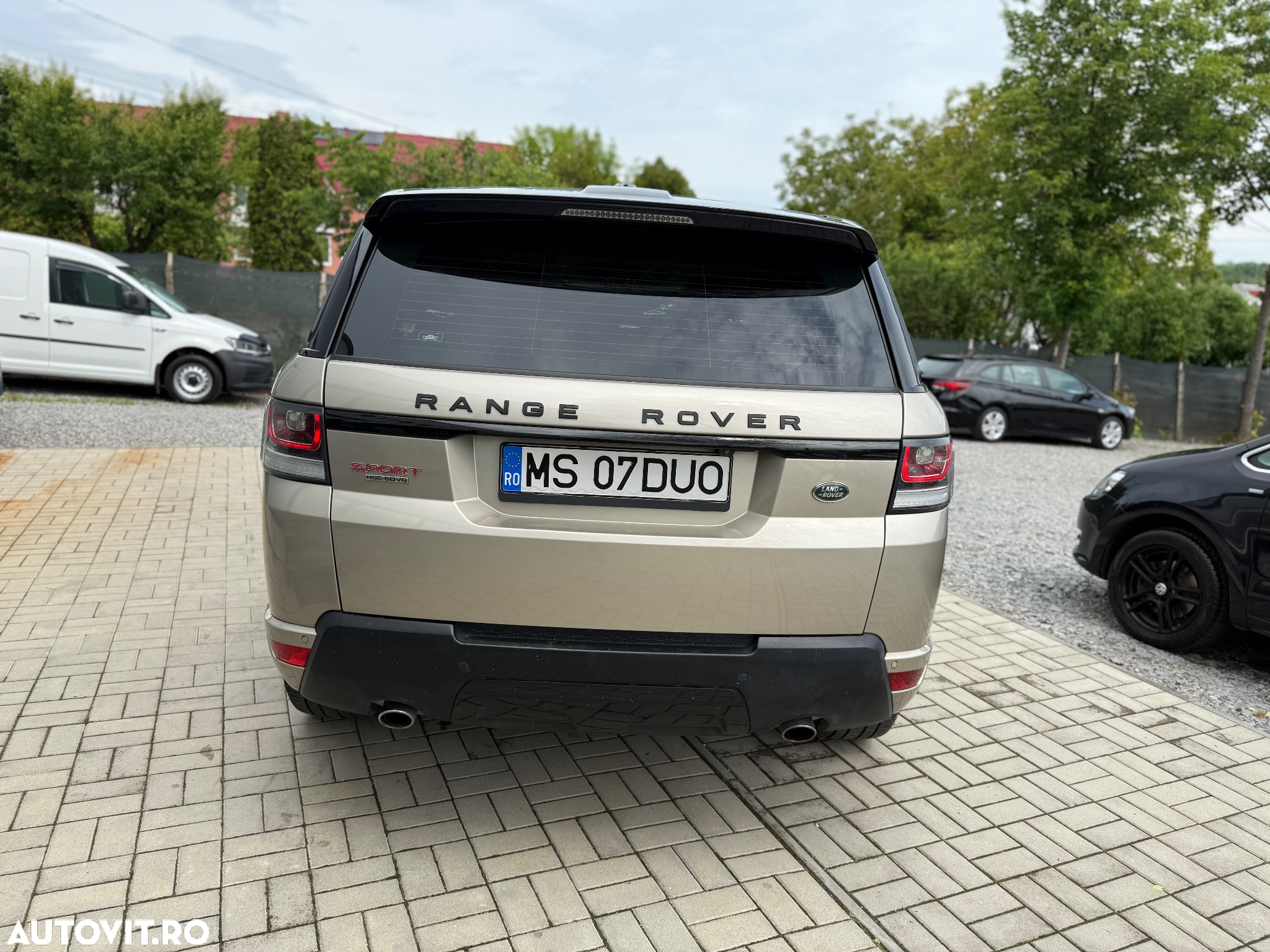 Land Rover Range Rover Sport 3.0 I SDV6 HSE - 11