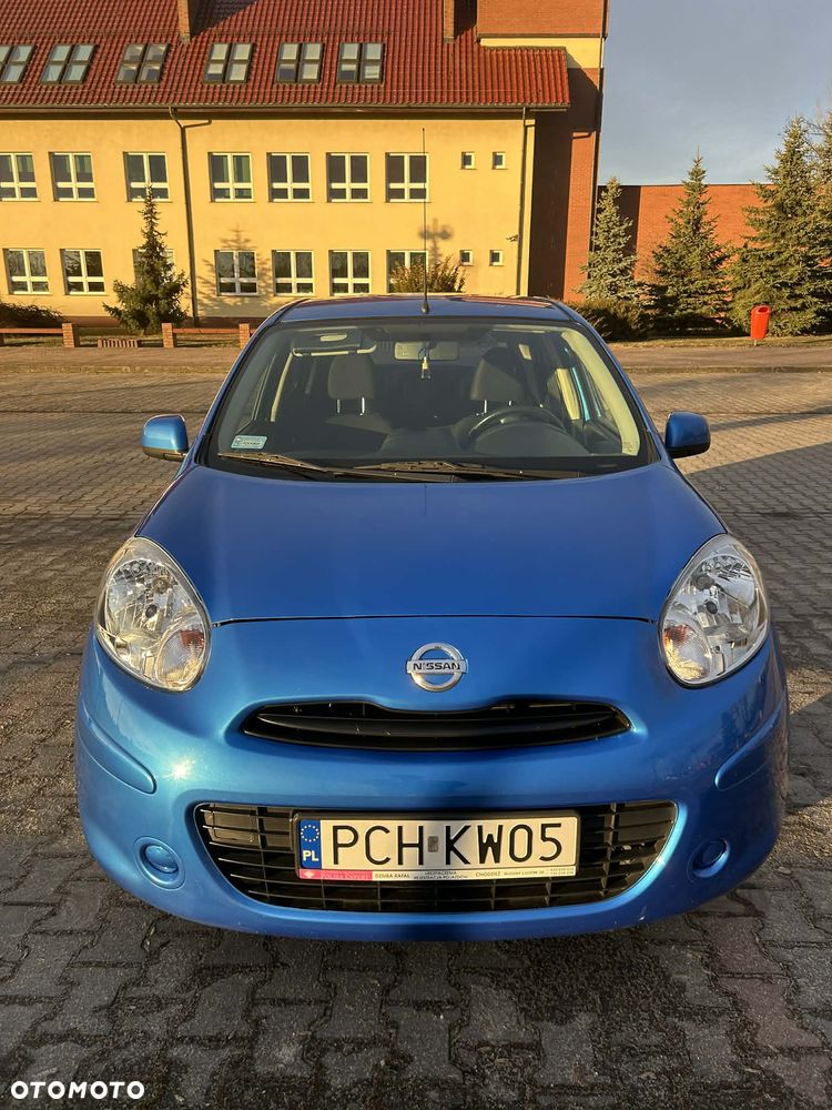 Nissan Micra - 1