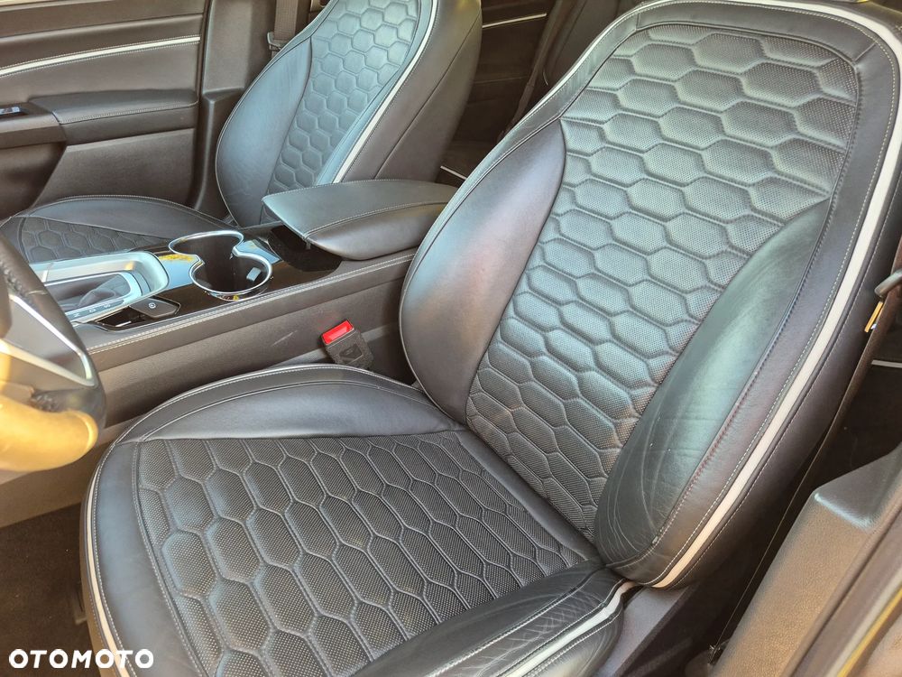 Ford Mondeo 2.0 TDCi STart-Stopp PowerShift-Aut Vignale - 28