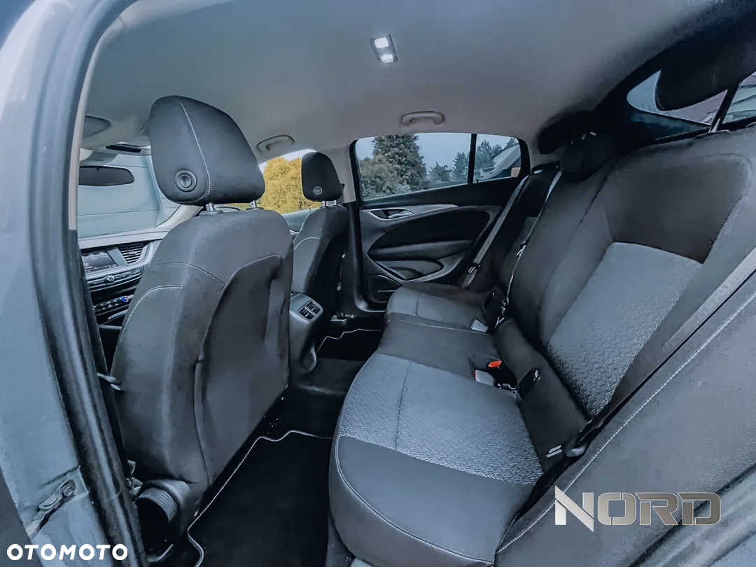 Opel Insignia 2.0 CDTI Enjoy S&S - 30