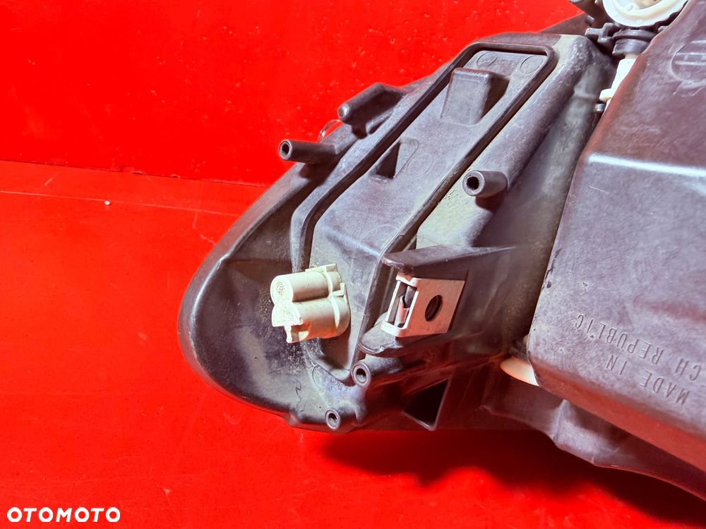 LAMPA PRAWA BMW F20 LCI LIFT  FULL LED BDB EU 8738692 - 8