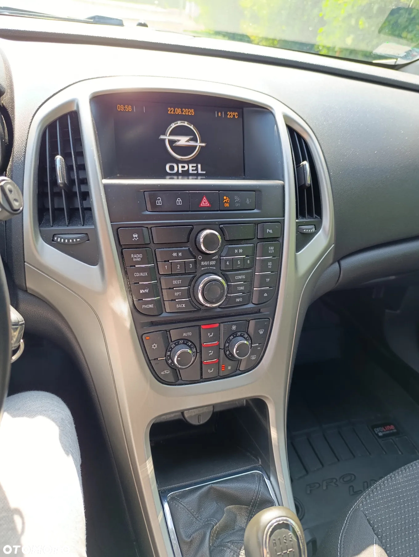 Opel Astra - 11