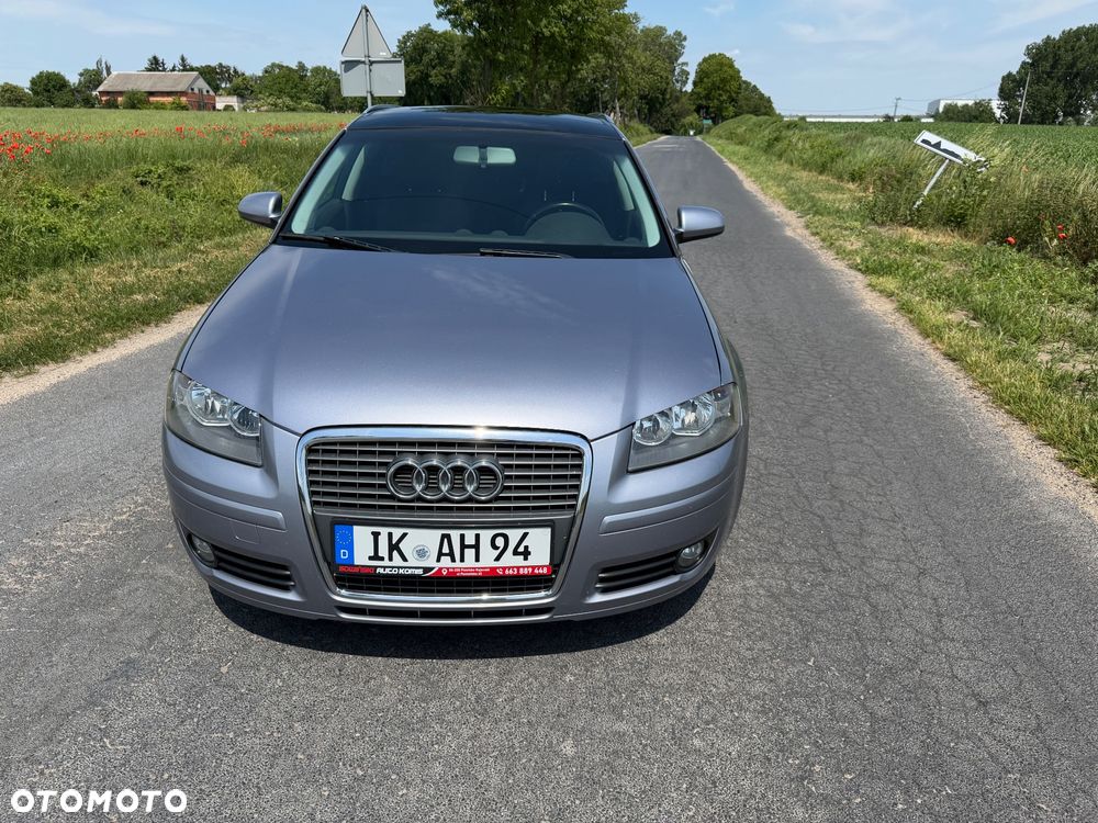 Audi A3 Sportback 2.0 TDI DPF Ambition - 2