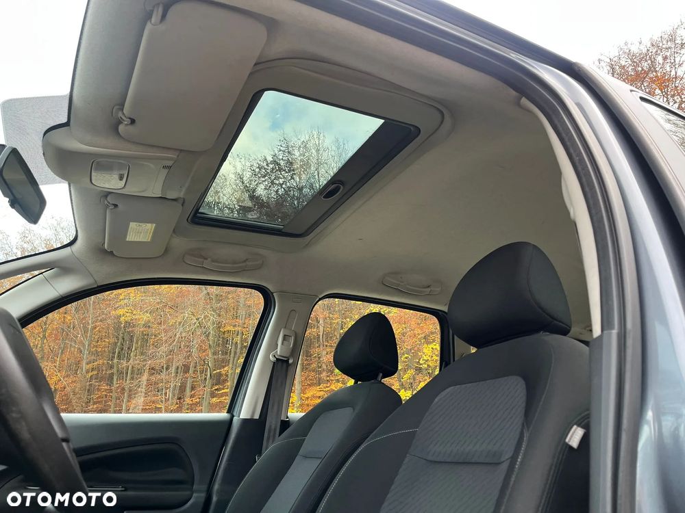 Citroën C3 Picasso 1.4i Attraction - 16