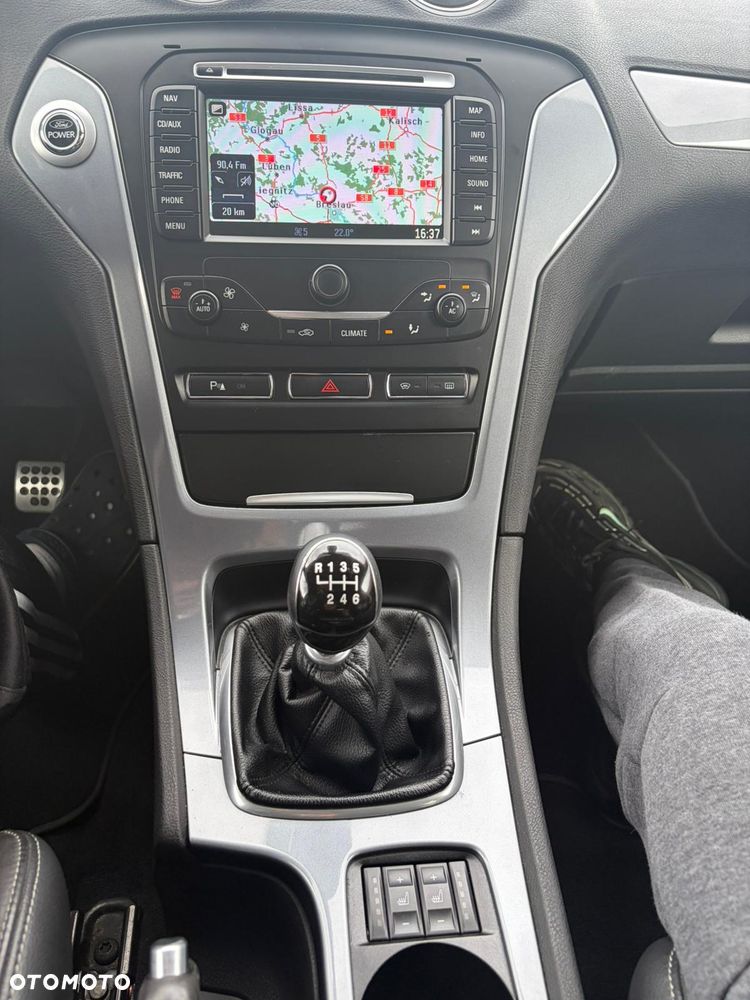 Ford Mondeo 2.0 TDCi Champions Edition - 16