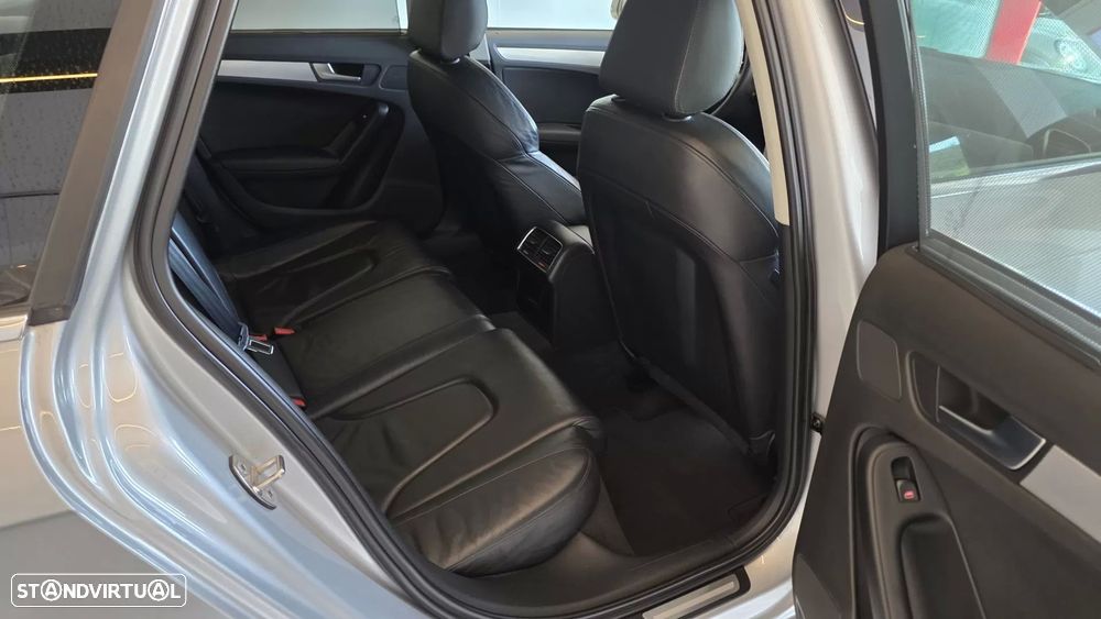 Audi A4 Avant 2.0 TDI Sport - 48