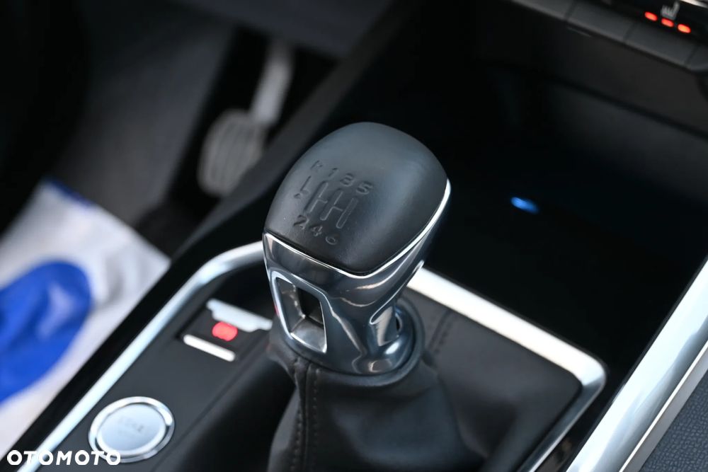 Peugeot 3008 BlueHDi 150 Stop & Start Allure - 27