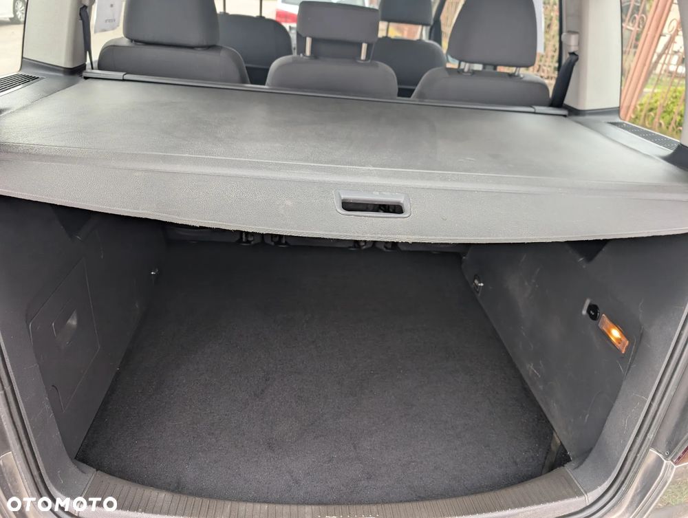 Volkswagen Touran 1.9 TDI Trendline - 15